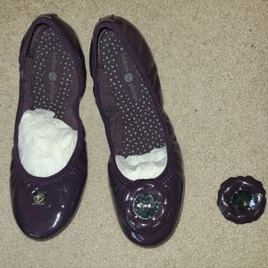 NEW Lindsay Phillips Purple Patent Leather Elasticized Slip-ons (size 8)